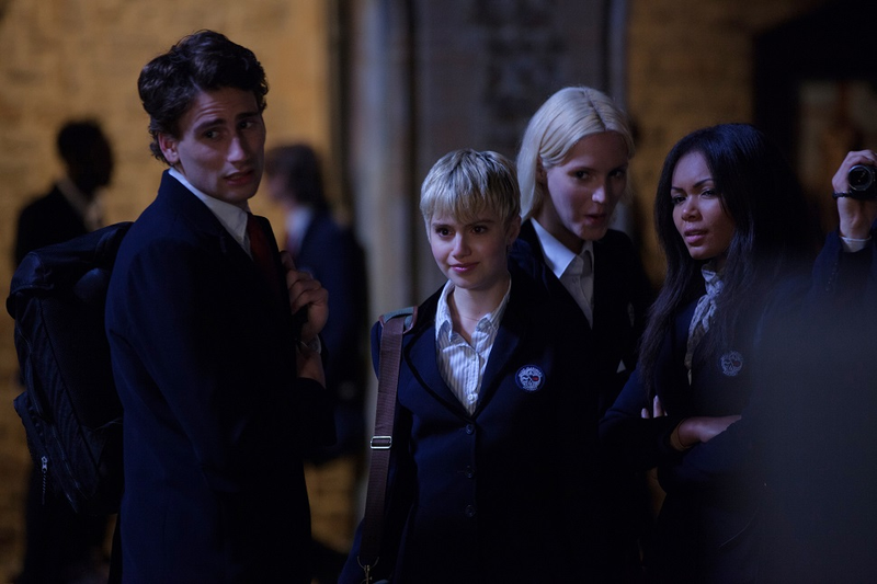 Illustration for article titled Vampire Academy shows how terrible films happen to great filmmakers